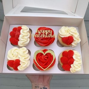 6 cupcakes ❤️